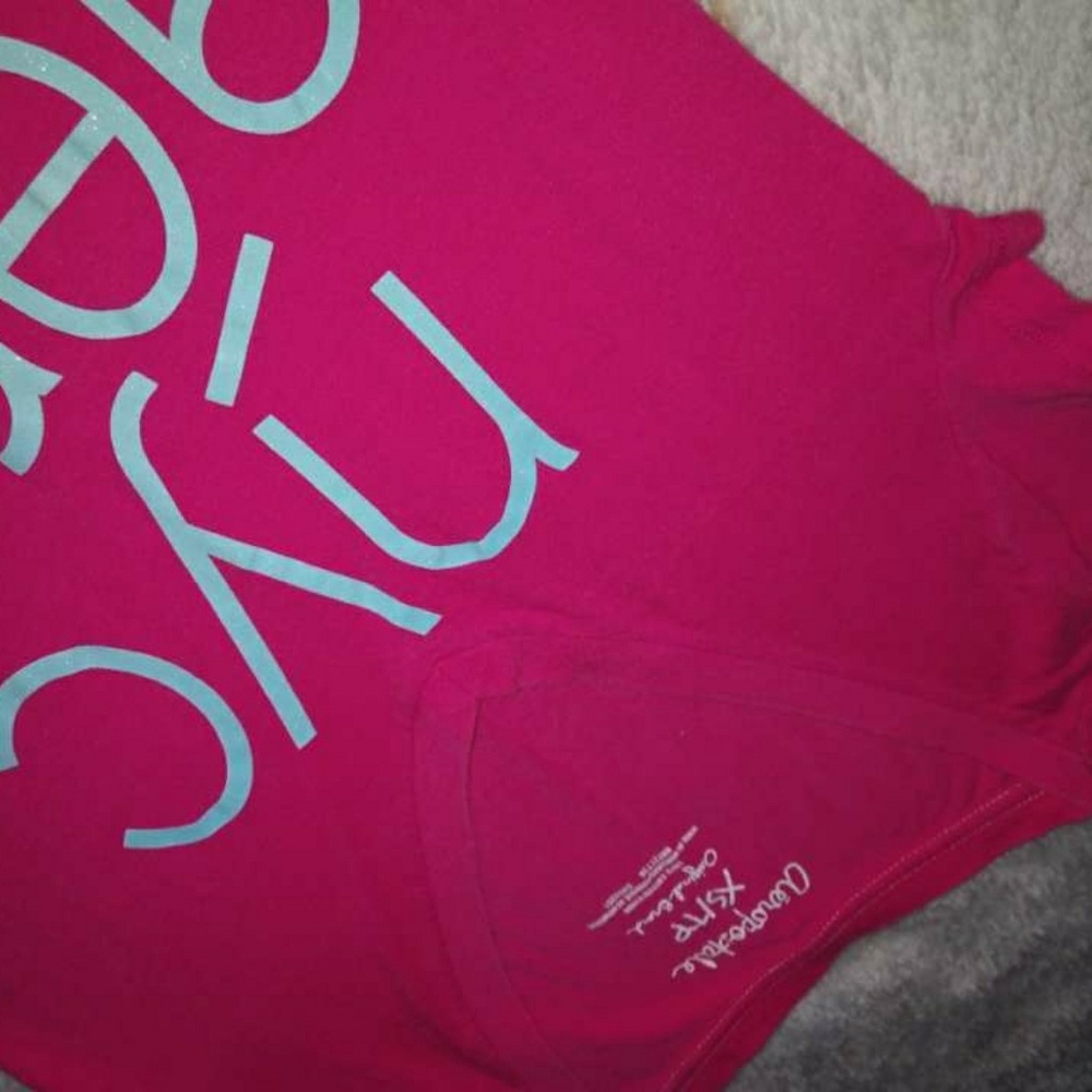 tee - Picture 2 of 2